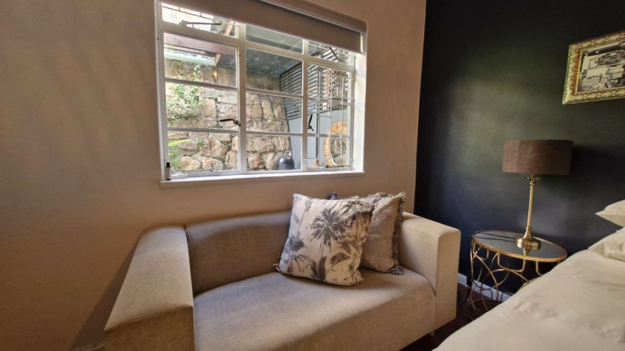 To Let 2 Bedroom Property for Rent in Simons Town Western Cape